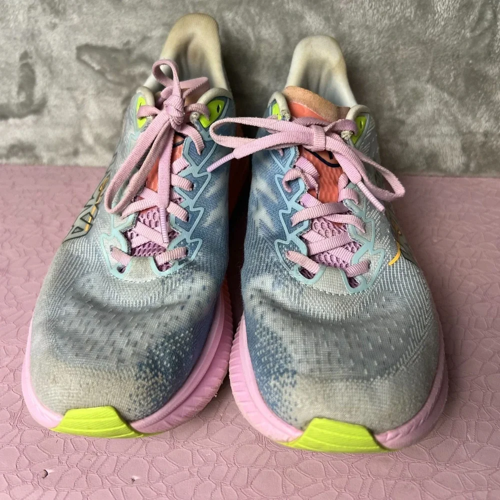 Hoka One One Mach 6 Running Shoes Womens Size 10.5B Logo Comfort Low Top 1147810